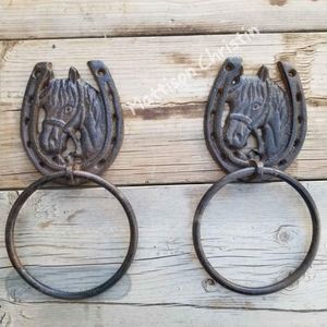 2 Cast Iron Horse Horseshoe Towel Rings